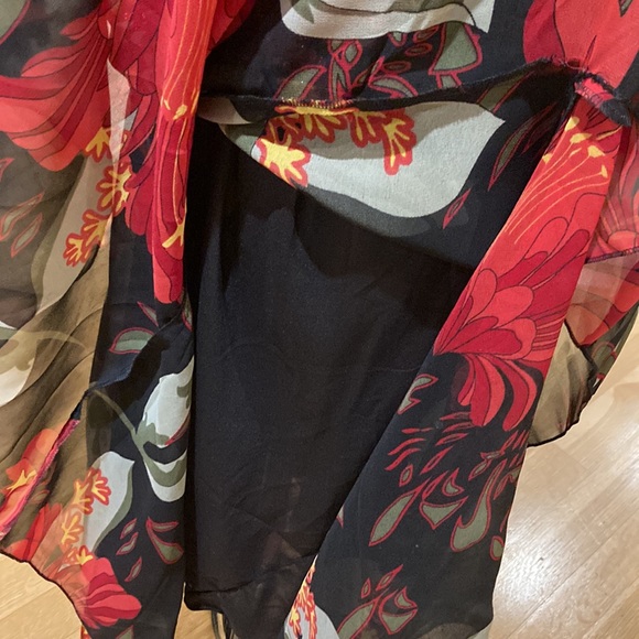 Spaghetti strap party dress - Picture 4 of 5